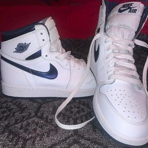 Kids Mid-top Nike Air Jordan’s